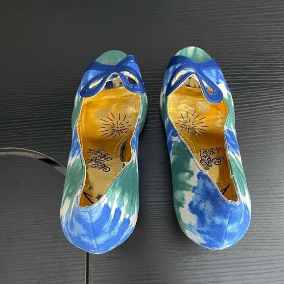 Naughty Monkey ‘Heart Felt’ Canvas Blue & Green Watercolor Peep Toe Heel, 10 - Picture 6 of 12